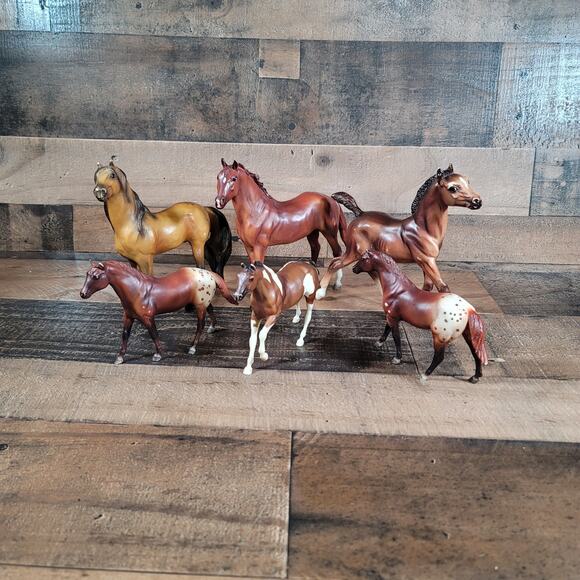 Breyer Other - Breyer Horses Lot of 6